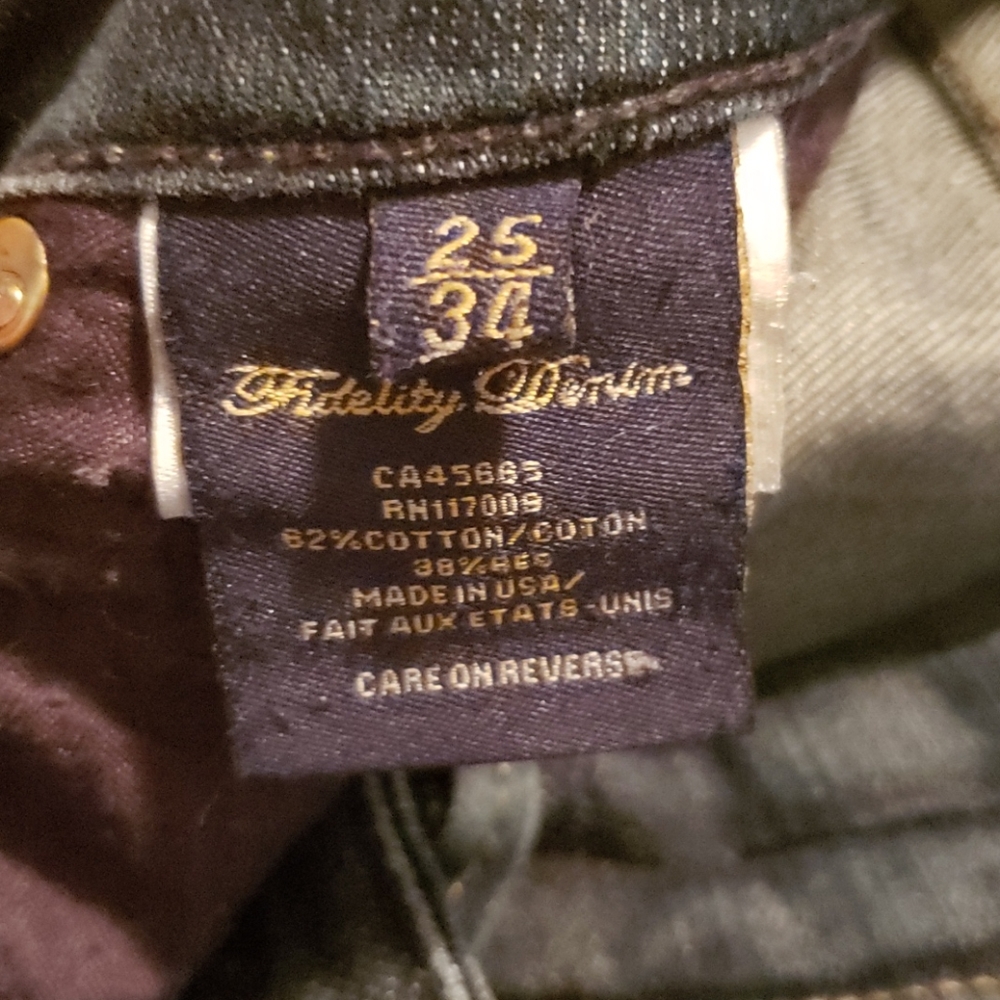Fidelity Jeans - Picture 3 of 3